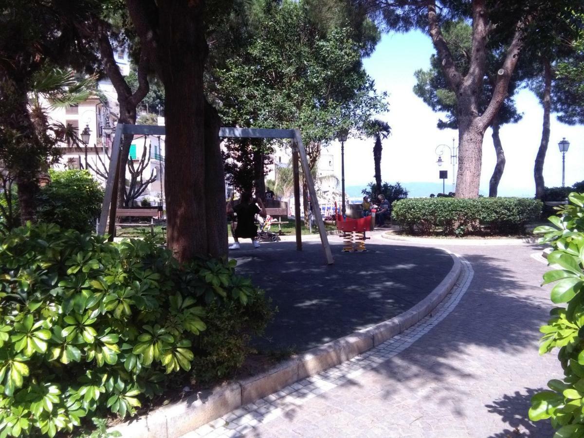 Casa Rosa Appartamento Con Giardino Cetara Bagian luar foto